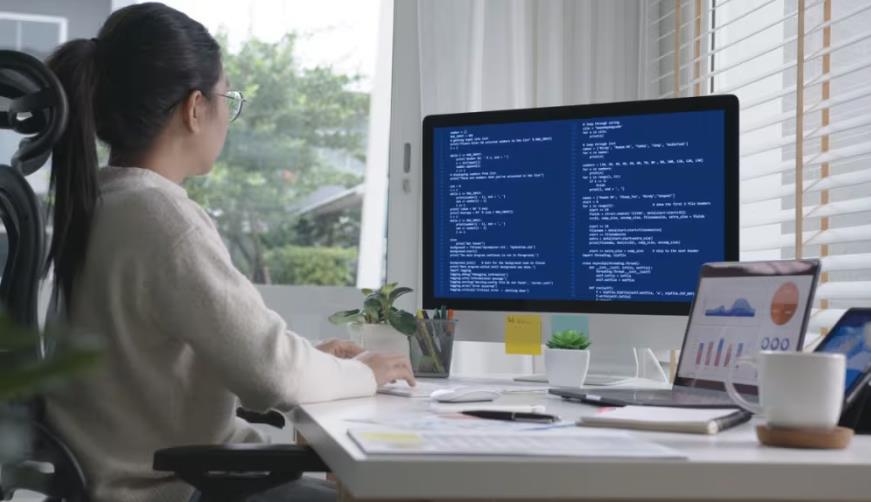 丹徒区企业数字化解决方案:机器学习赋能商业模式升级的核心路径